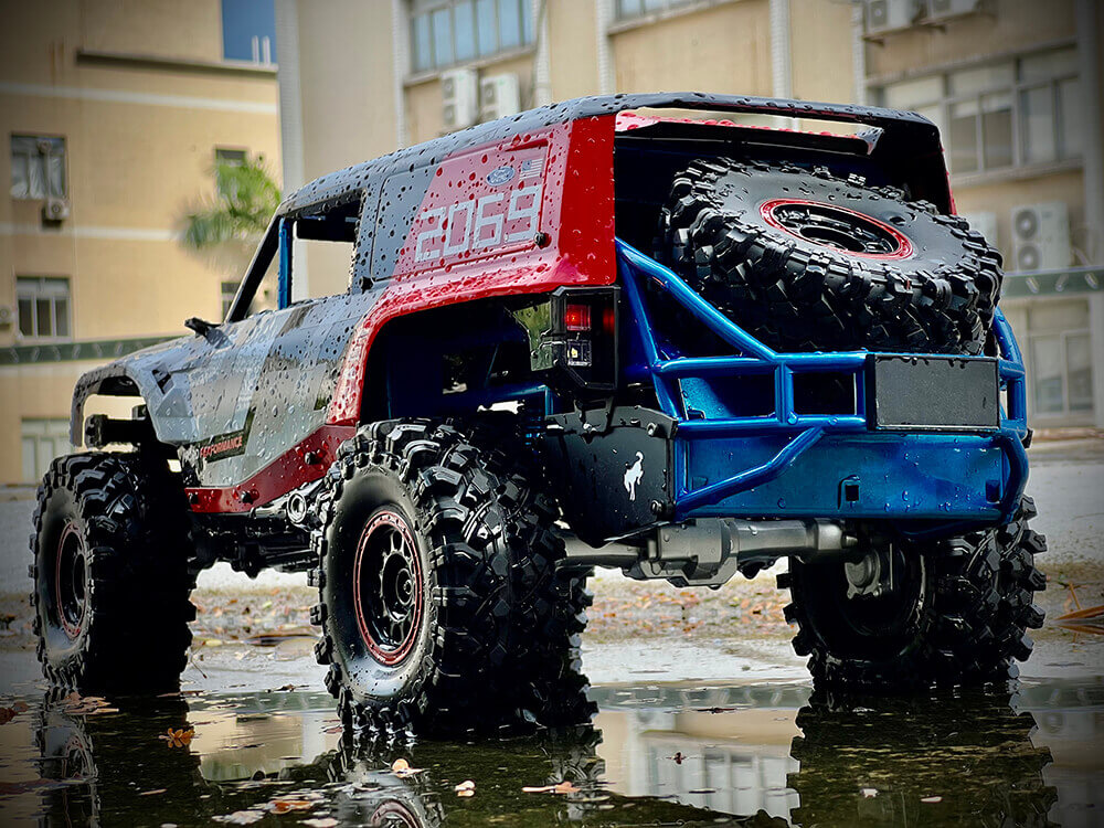 Suspension system of MJX Hyper Go H8P Baja 1000R off-road RC car