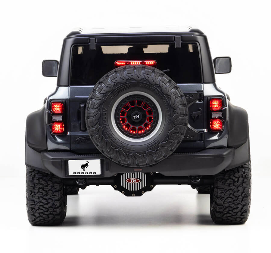 TRACTION HOBBY KM Ford Bronco Raptor 1/8 RTR RC Crawler – Brushless 4WD & Remote Diff Locks - RC Rock Crawler | FUNYAT