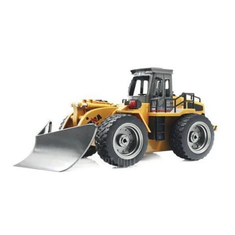 Huina 1586 Alloy Snow Shovel Engineering Excavator Bulldozer 1:18 6CH 2.4G RC Car Toy