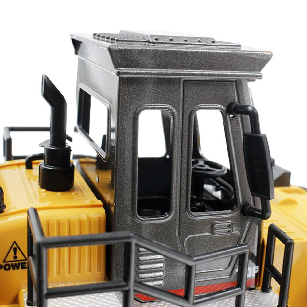 Huina 1586 Alloy Snow Shovel Engineering Excavator Bulldozer 1:18 6CH 2.4G RC Car Toy