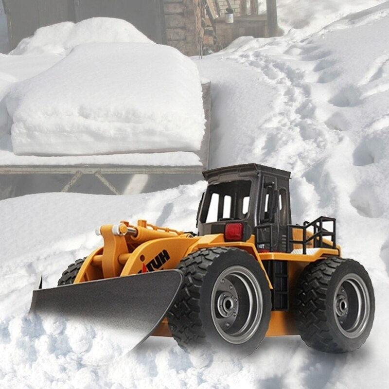 Huina 1586 Alloy Snow Shovel Engineering Excavator Bulldozer 1:18 6CH 2.4G RC Car Toy