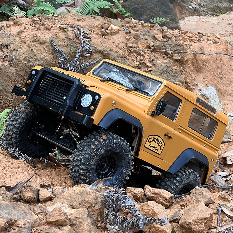 MN999 4WD RC Car 1/10 Climbing Off-road Car 2.4G 4CH D90 Defender RC Crawler Car