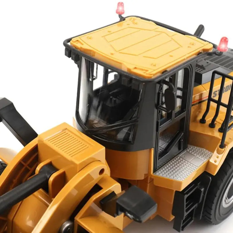 Huina 1567 RC Alloy Excavator bulldozer 6CH 1:24 2.4GHz Engineering Toy Car FUNYAT