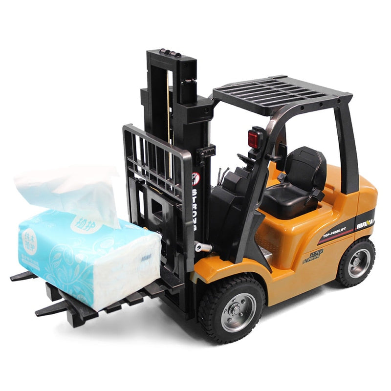 Huina 1577 Alloy Simulation Forklift Truck Crane 2.4GHz 8CH RC Car Toy