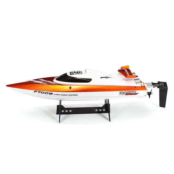 RC Boat FT009 2.4G 4CH Water Cooling 25kM/H High Speed RC Speedboat
