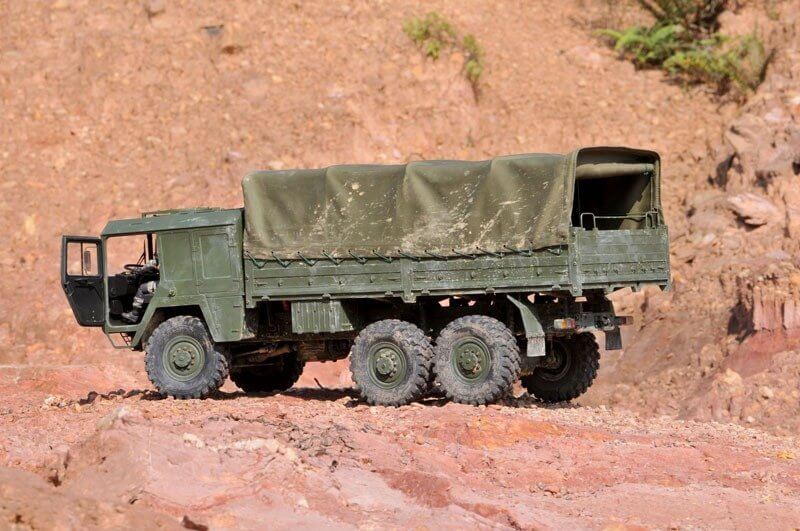CROSSRC MC6 RC military truck driving off road