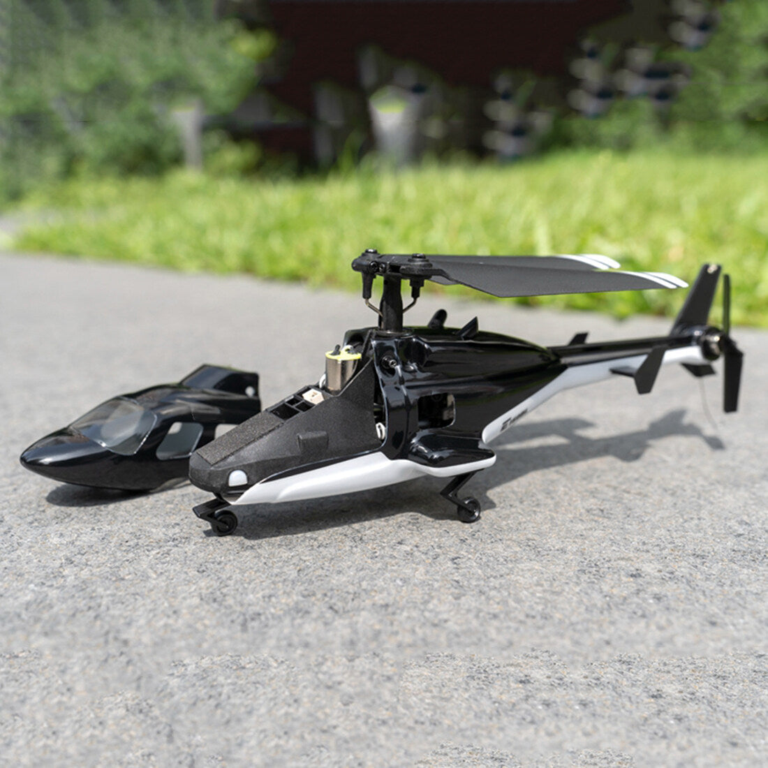 ESKY 150BL V3 4CH MINI Scale AirWolf Altitude Hold 6 DOF FXZ Flight Controller Flybarless RC Helicopter RTF